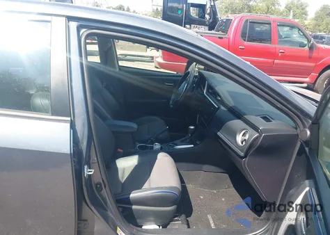 2017 Toyota Corolla Se z USA, uszkodzony, nr VIN 2T1BURHE3HC774097